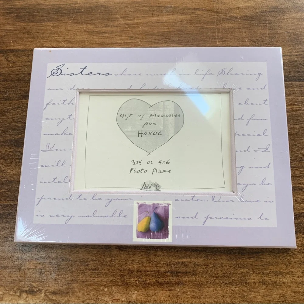 Free item: sisters picture photo frame